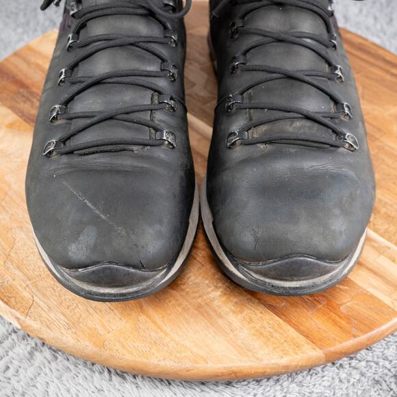 New Balance Niobium Gore-tex Hiking Boots Shoes Mens Size 12 Black Leather Trail - Picture 2 of 9